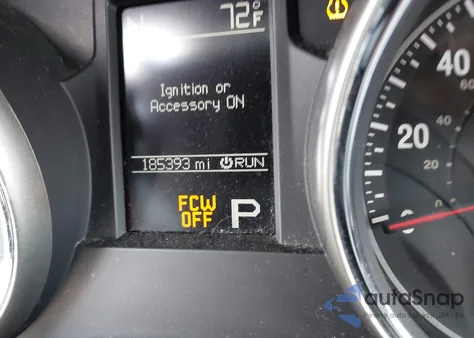 2013 Jeep Grand Cherokee Overland Summit z USA, uszkodzony, nr VIN 1C4RJFCT3DC648935